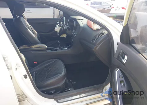 2015 Kia Optima Sxl Turbo z USA, uszkodzony, nr VIN 5XXGR4A65FG375128